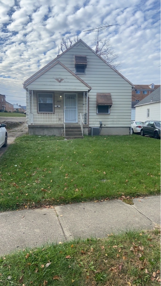 3313 Riverside Dr. - Dayton