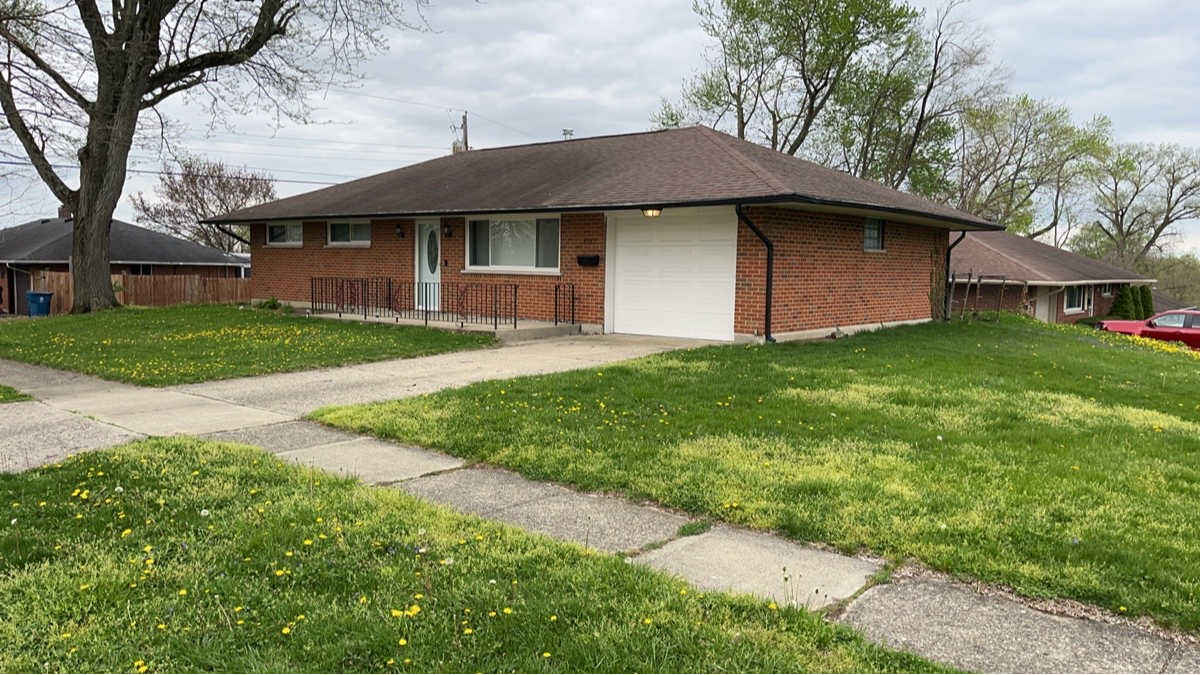 5983 Harshmanville Rd. - Huber Heights